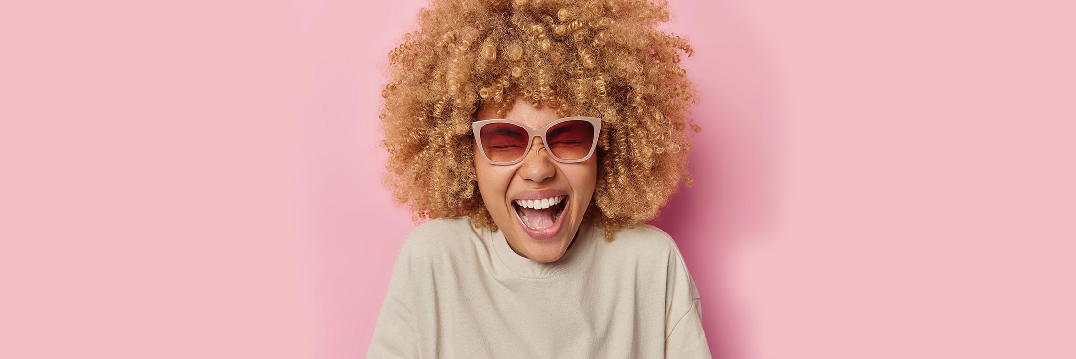 Diseño-Sonrisa-Denger-clinica-dental-Republica-dominicana